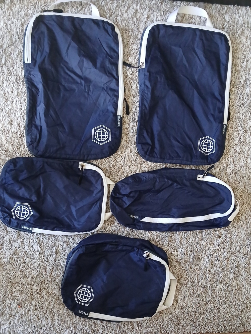 Tripped Travel CompressionPacking Cubes Set Of 5 - Navy with White Trim